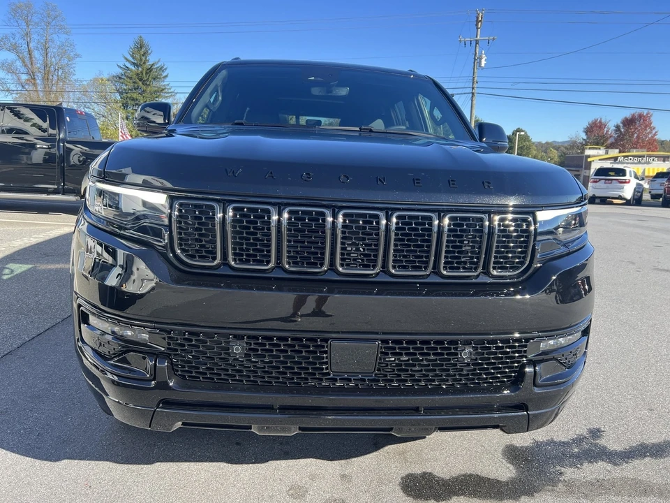 2025 Jeep WS Wagoneer - Image 5 of 21