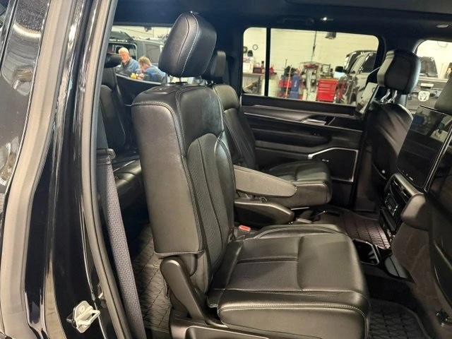 2025 Jeep WS Wagoneer - Image 6 of 20