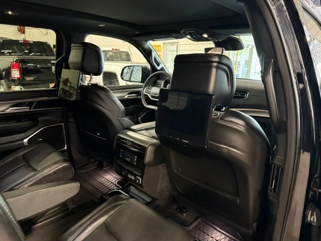 2025 Jeep WS Wagoneer - Image 4 of 20