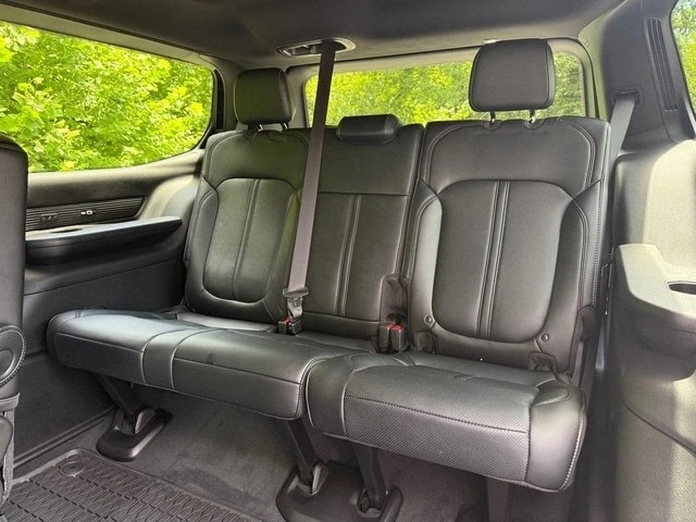 2025 Jeep WS Wagoneer - Image 17 of 21