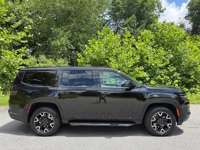 2025 Jeep WS Wagoneer - Image 6 of 21