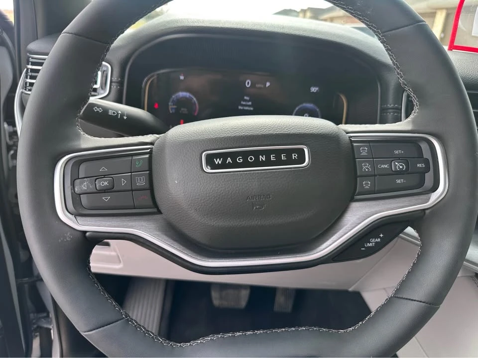 2025 Jeep WS Wagoneer - Image 14 of 16
