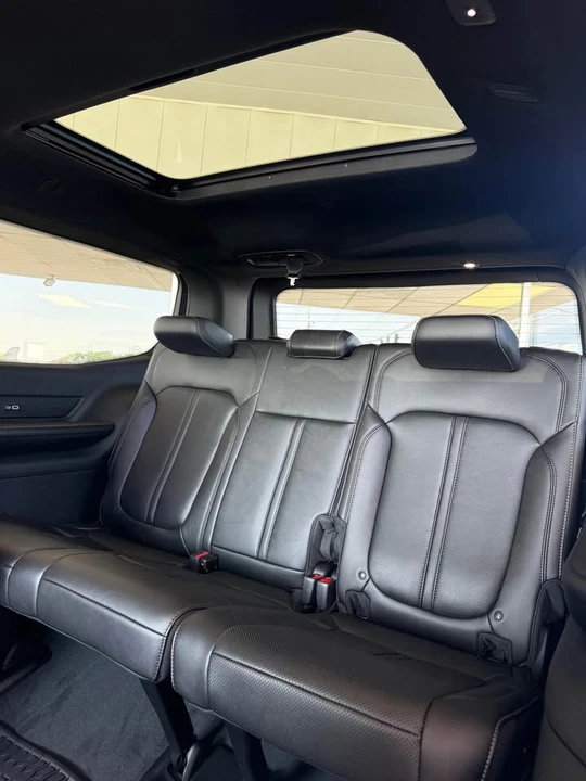 2025 Jeep WS Wagoneer - Image 13 of 15