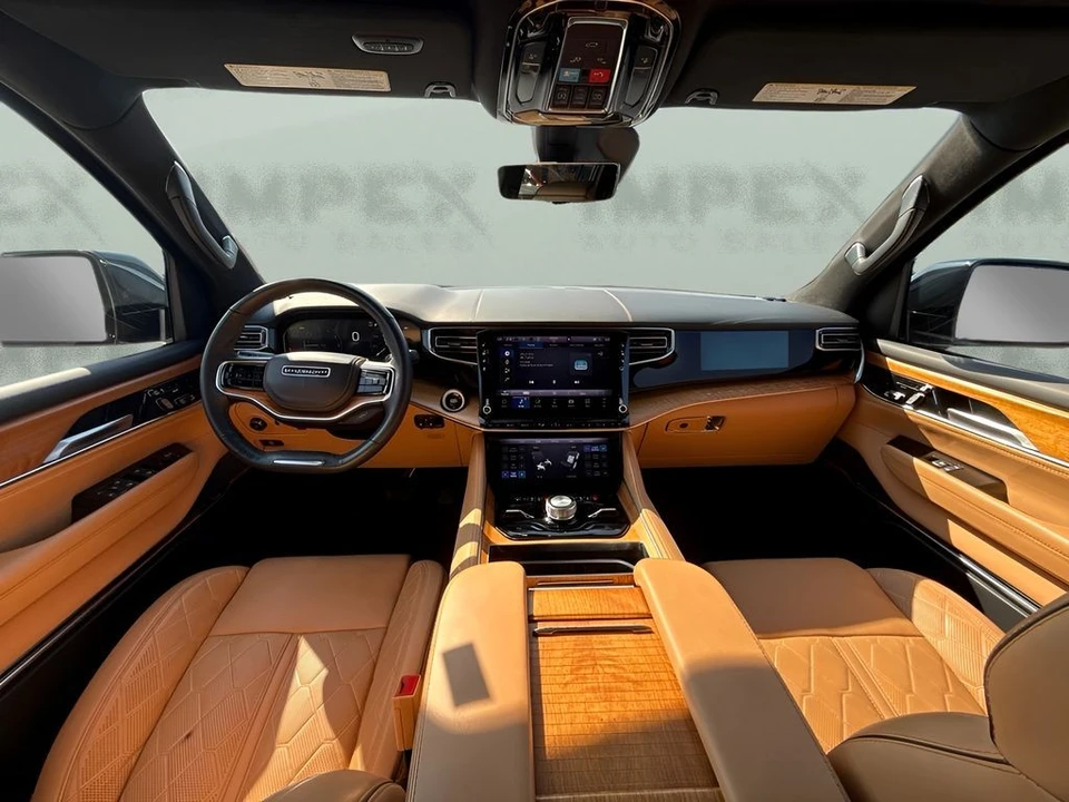 2025 Jeep WS Wagoneer - Image 13 of 31