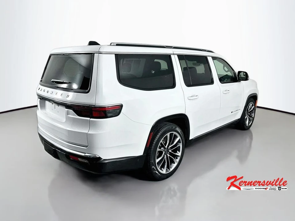 2025 Jeep WS Wagoneer - Image 7 of 24