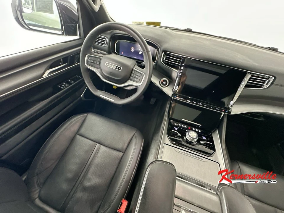 2025 Jeep WS Wagoneer - Image 9 of 24