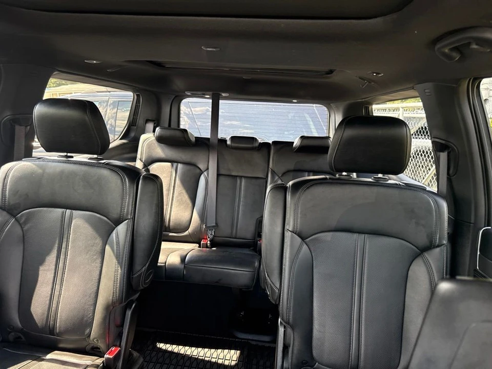 2025 Jeep WS Wagoneer - Image 5 of 6