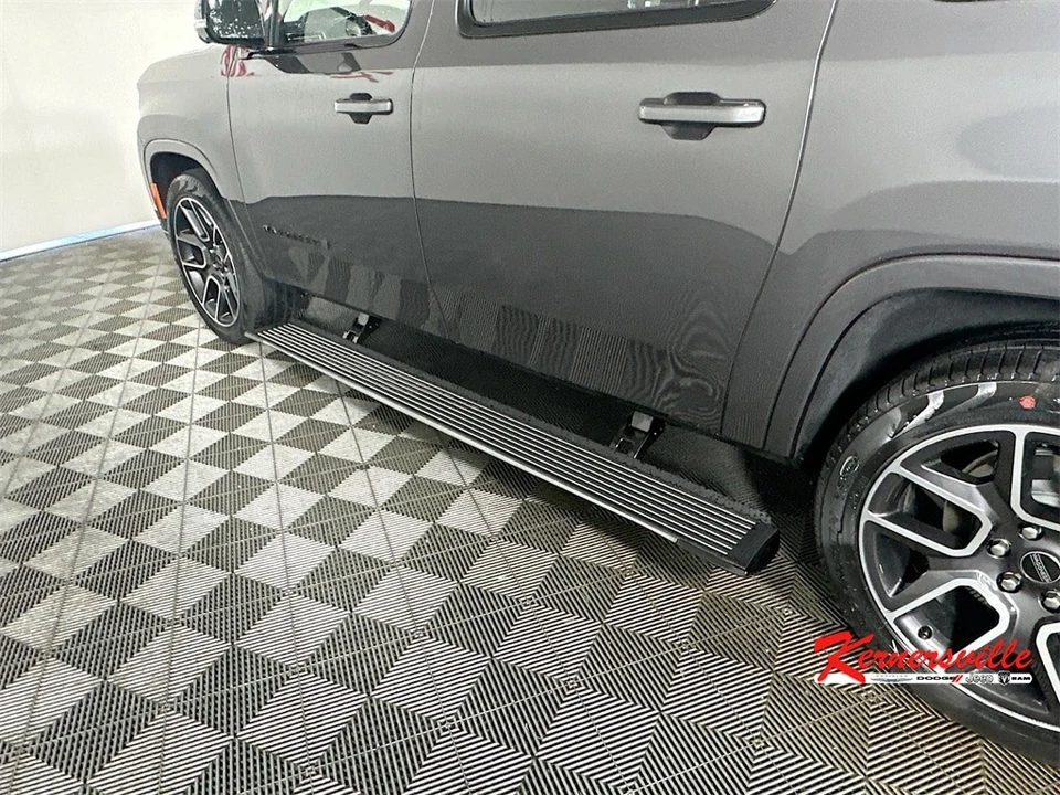 2025 Jeep WS Wagoneer - Image 21 of 21