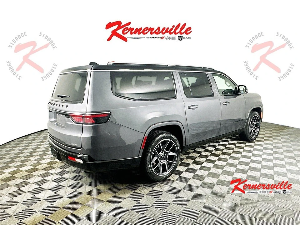2025 Jeep WS Wagoneer - Image 7 of 12