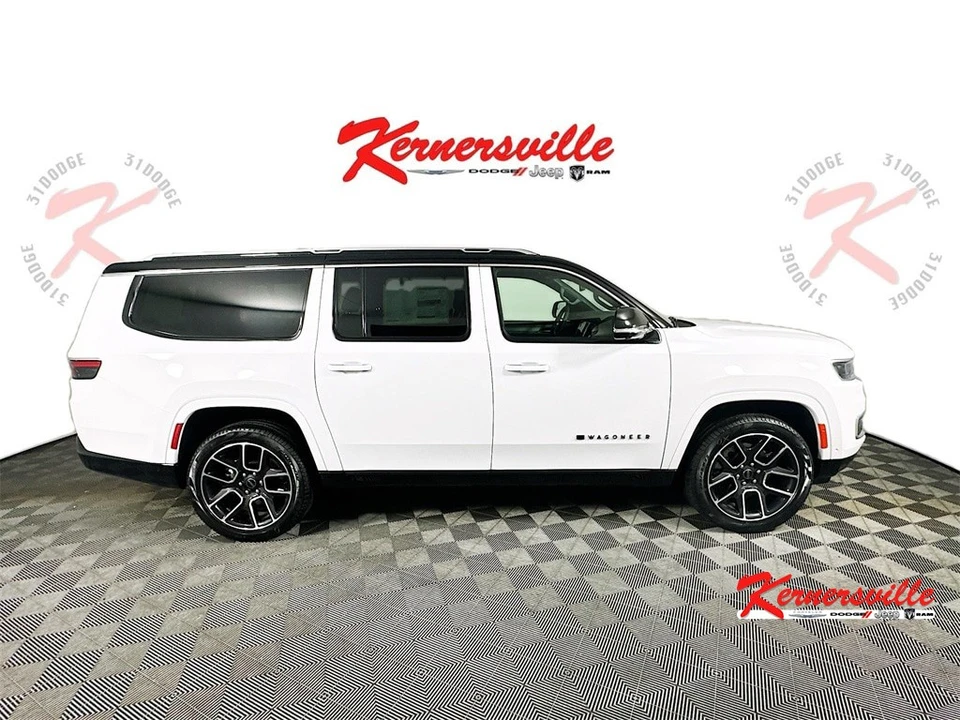 2025 Jeep WS Wagoneer - Image 8 of 21