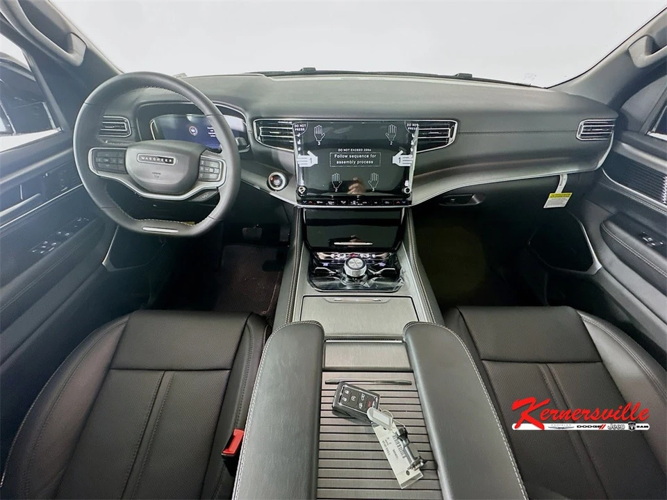 2025 Jeep WS Wagoneer - Image 9 of 21