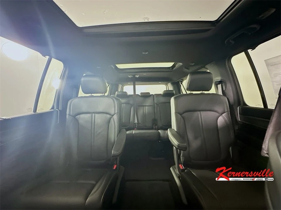 2025 Jeep WS Wagoneer - Image 10 of 21