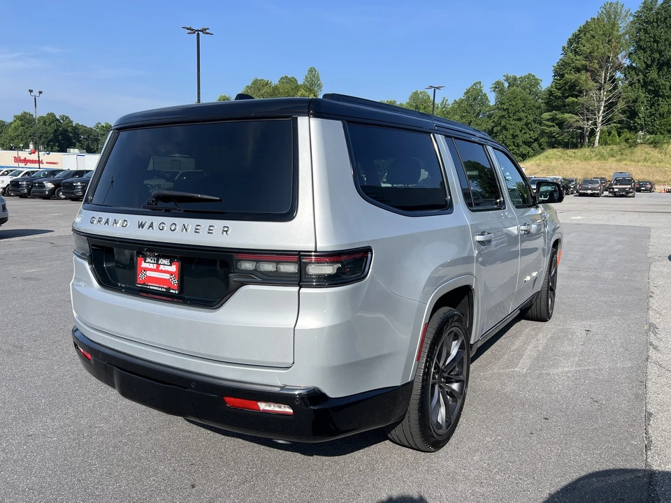 2025 Jeep WS Wagoneer - Image 3 of 31