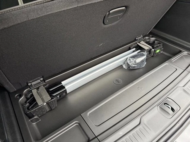 2025 Jeep WS Wagoneer - Image 21 of 21
