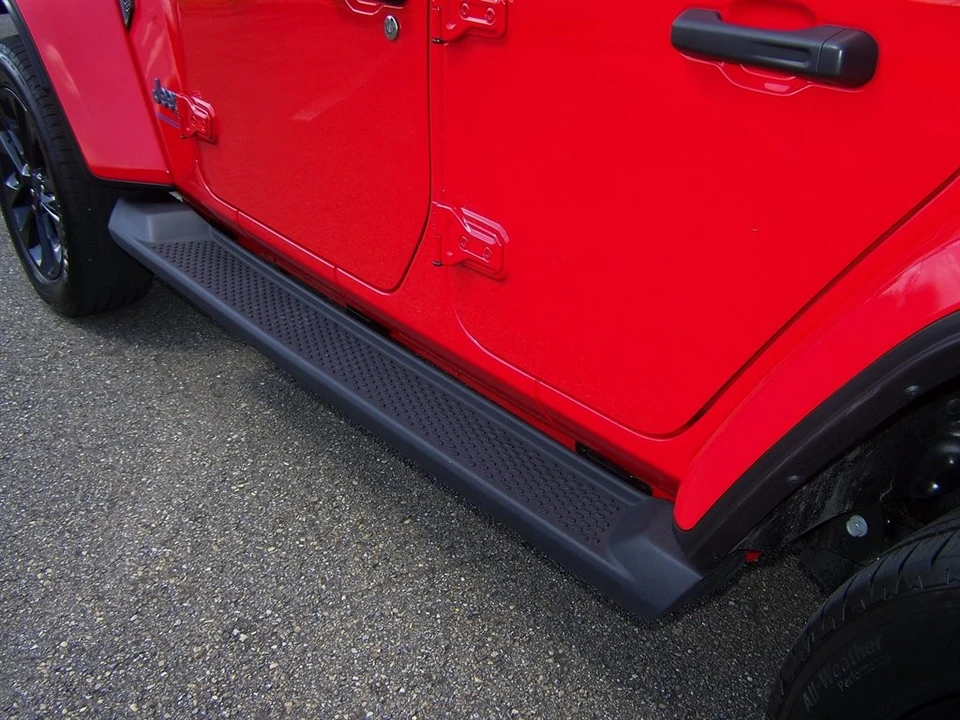 2025 Jeep JL Wrangler - Image 18 of 31