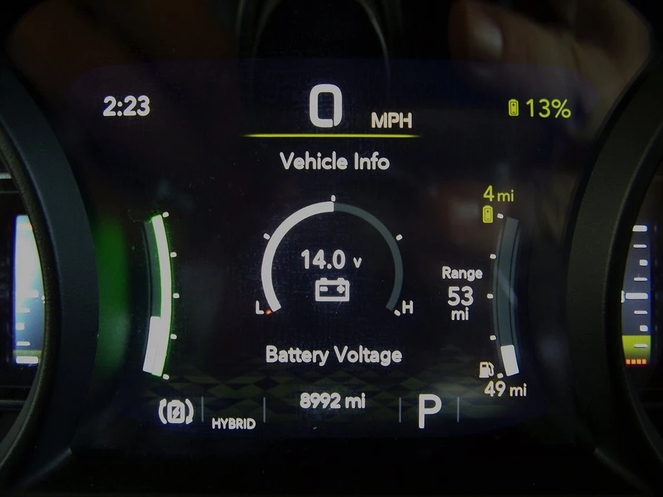 2025 Jeep JL Wrangler - Image 8 of 31