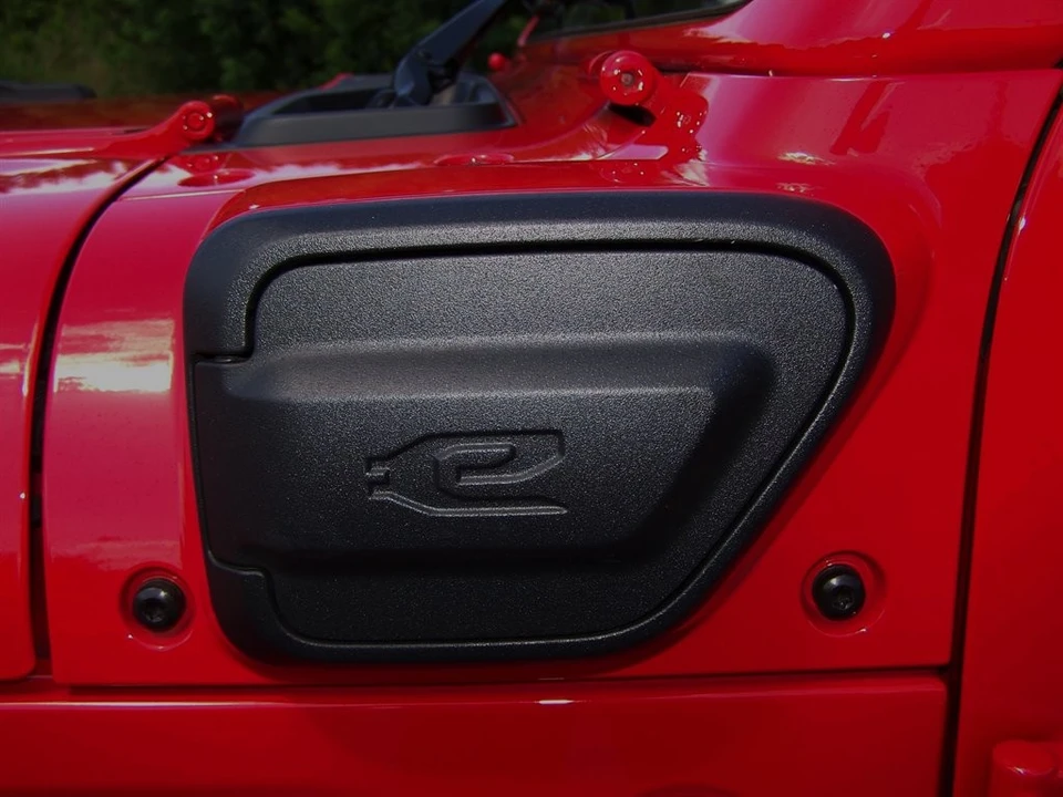 2025 Jeep JL Wrangler - Image 19 of 31