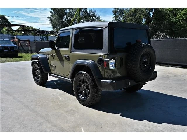 2025 Jeep JL Wrangler - Image 3 of 17