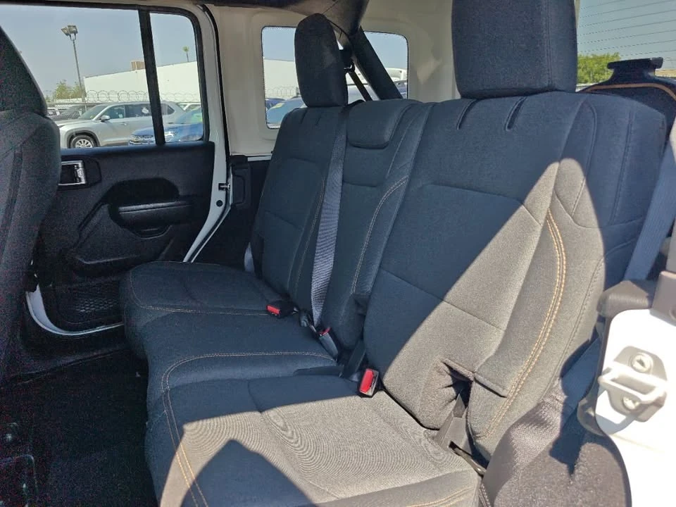 2025 Jeep JL Wrangler - Image 12 of 20