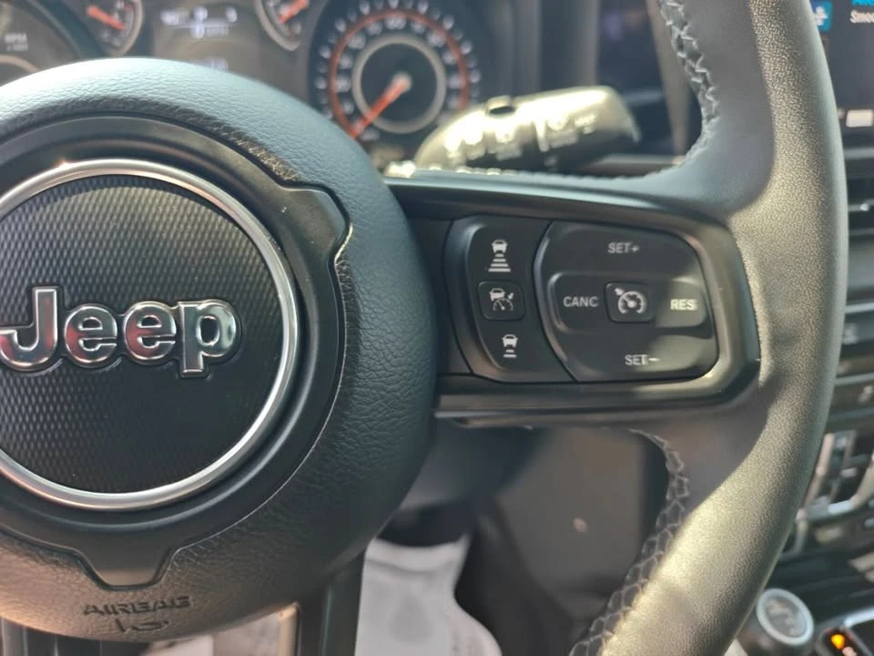 2025 Jeep JL Wrangler - Image 9 of 20