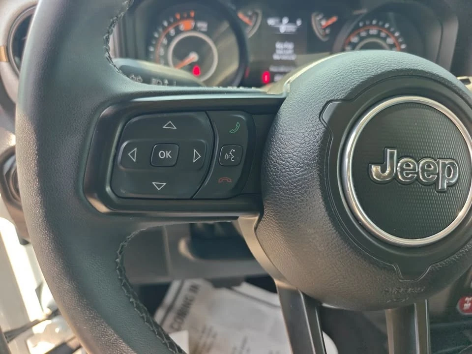 2025 Jeep JL Wrangler - Image 20 of 20