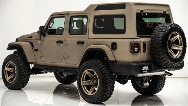 2025 Jeep JL Wrangler - Image 15 of 21