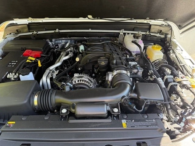 2025 Jeep JL Wrangler - Image 10 of 21