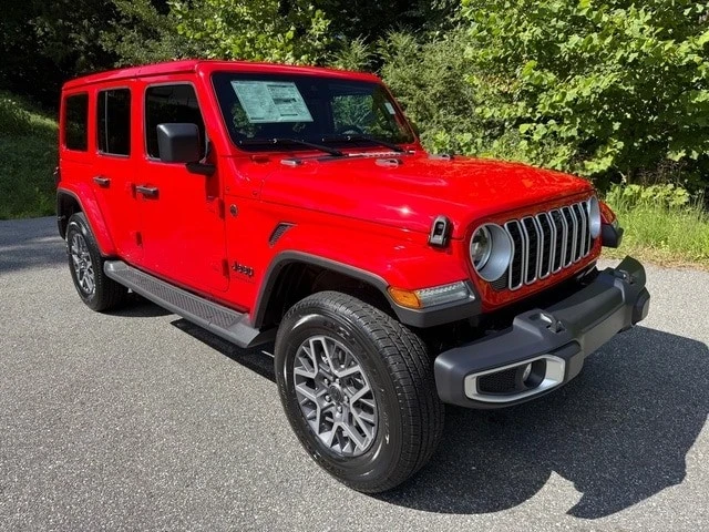 2025 Jeep JL Wrangler - Image 5 of 21