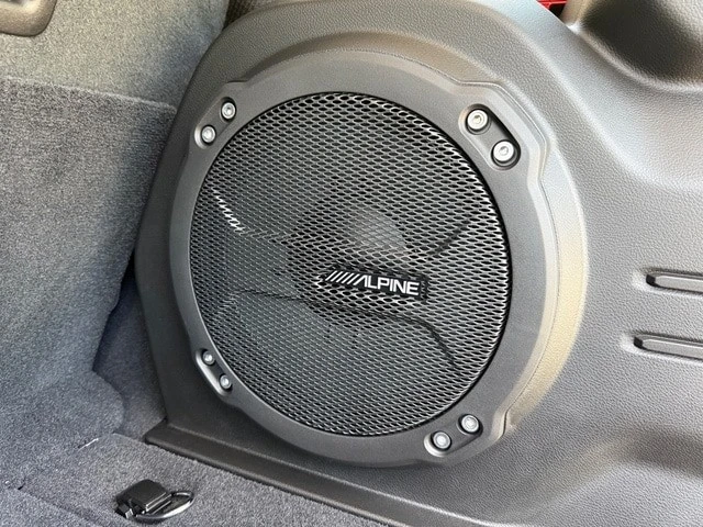2025 Jeep JL Wrangler - Image 19 of 21