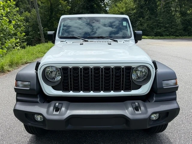 2025 Jeep JL Wrangler - Image 4 of 21
