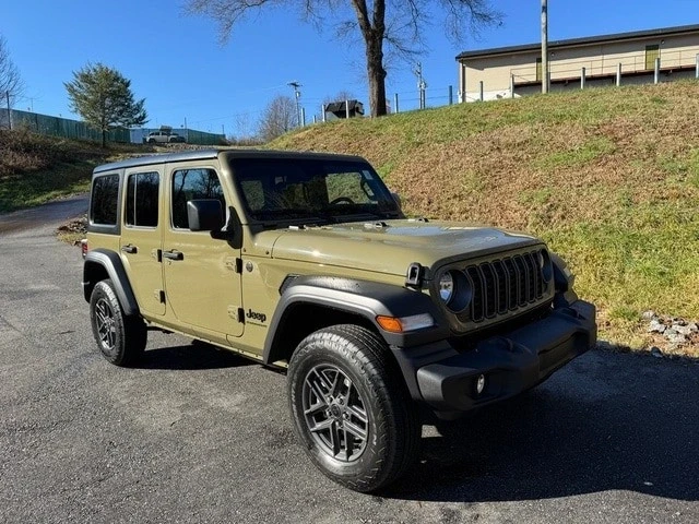 2025 Jeep JL Wrangler - Image 5 of 21
