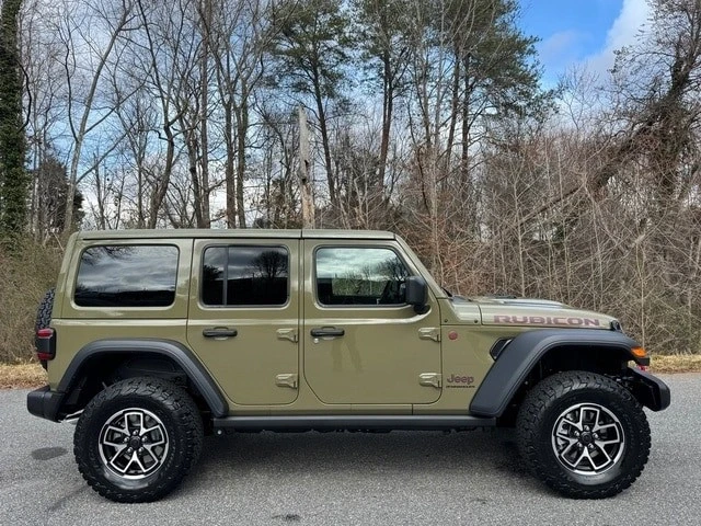 2025 Jeep JL Wrangler - Image 6 of 21