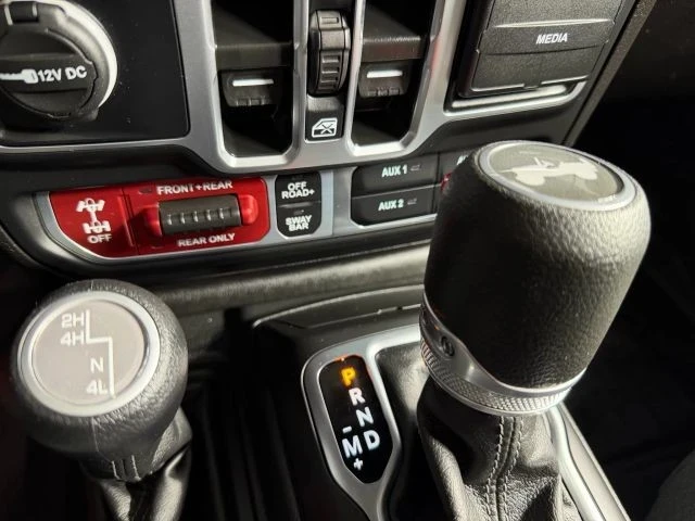 2025 Jeep JL Wrangler - Image 21 of 21