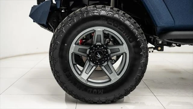 2025 Jeep JL Wrangler - Image 14 of 21