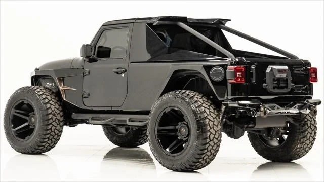 2025 Jeep JL Wrangler - Image 15 of 21