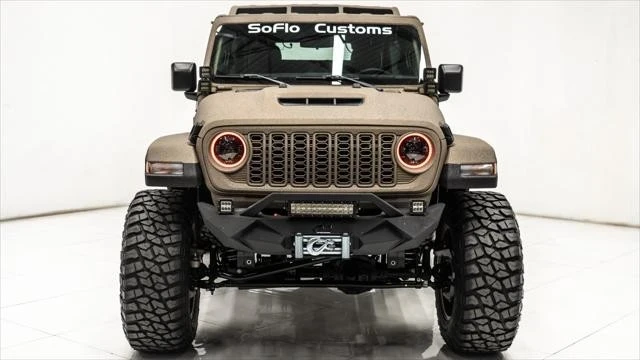 2025 Jeep JL Wrangler - Image 14 of 21