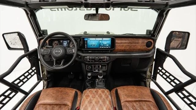 2025 Jeep JL Wrangler - Image 19 of 21