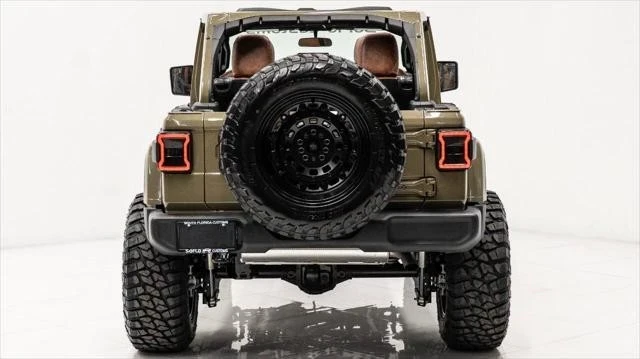 2025 Jeep JL Wrangler - Image 15 of 21