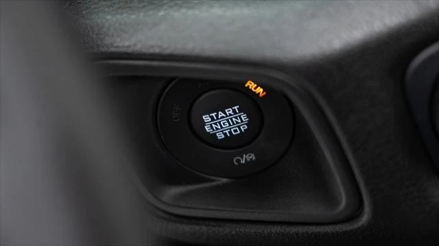 2025 Jeep JL Wrangler - Image 13 of 21