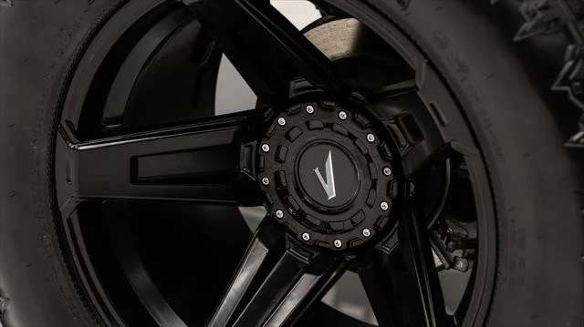 2025 Jeep JL Wrangler - Image 18 of 21