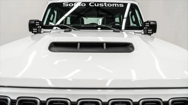 2025 Jeep JL Wrangler - Image 16 of 21