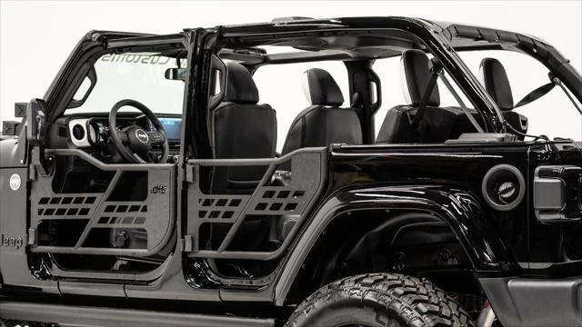 2025 Jeep JL Wrangler - Image 17 of 21