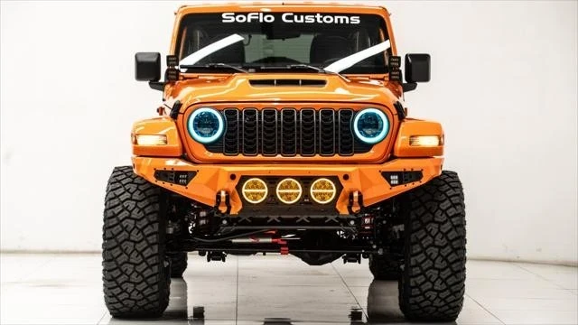 2025 Jeep JL Wrangler - Image 20 of 21