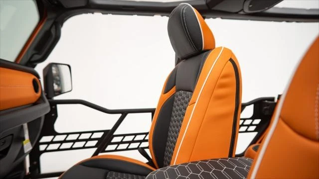 2025 Jeep JL Wrangler - Image 18 of 21