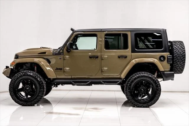 2025 Jeep JL Wrangler - Image 13 of 21