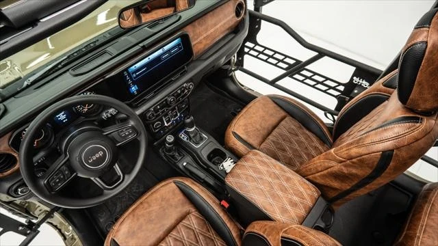 2025 Jeep JL Wrangler - Image 15 of 20