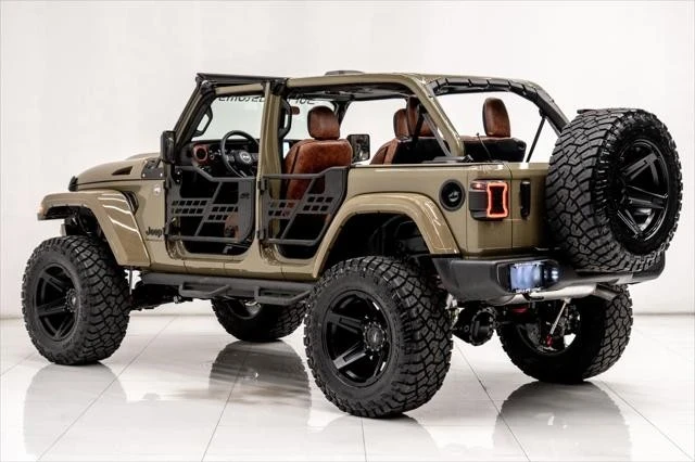2025 Jeep JL Wrangler - Image 14 of 21