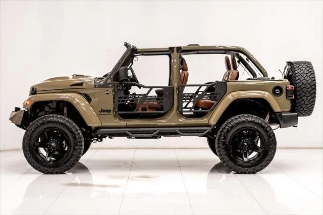 2025 Jeep JL Wrangler - Image 11 of 21