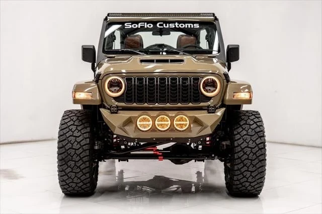 2025 Jeep JL Wrangler - Image 5 of 21
