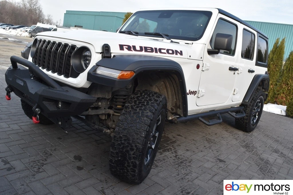 2025 Jeep JL Wrangler - Image 9 of 21